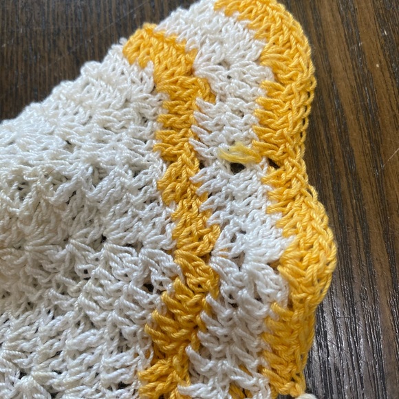 2 for $12 💖 Vintage Handmade Crochet Chevron Baby Dress 0-6 Months - Picture 6 of 6